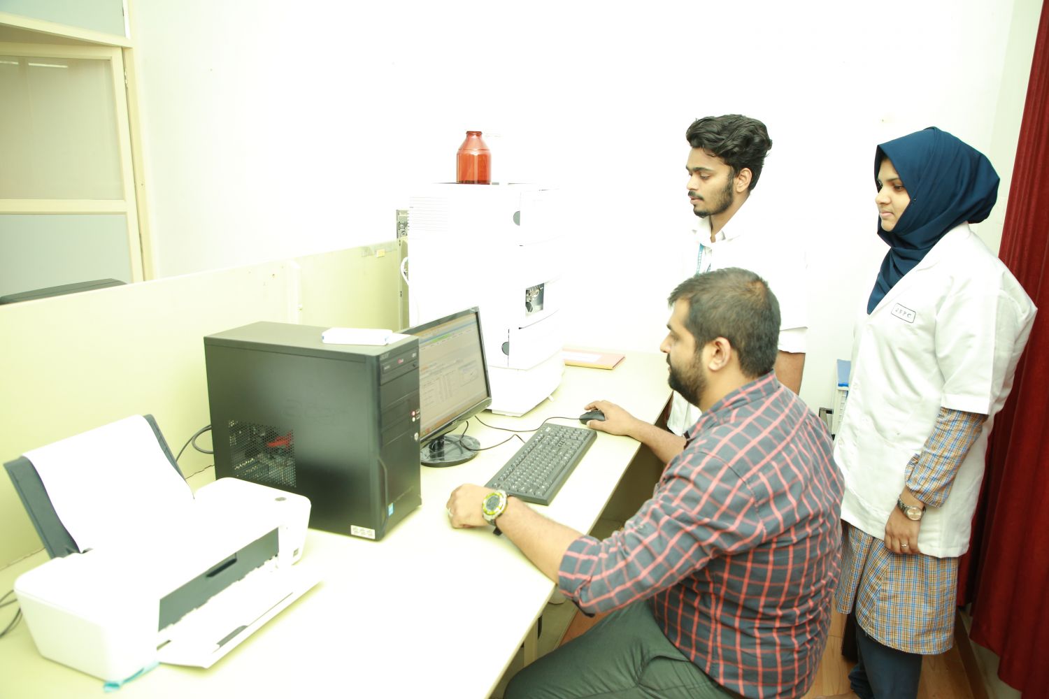 Pharmaceutical Chemistry & Pharmaceutical Analysis